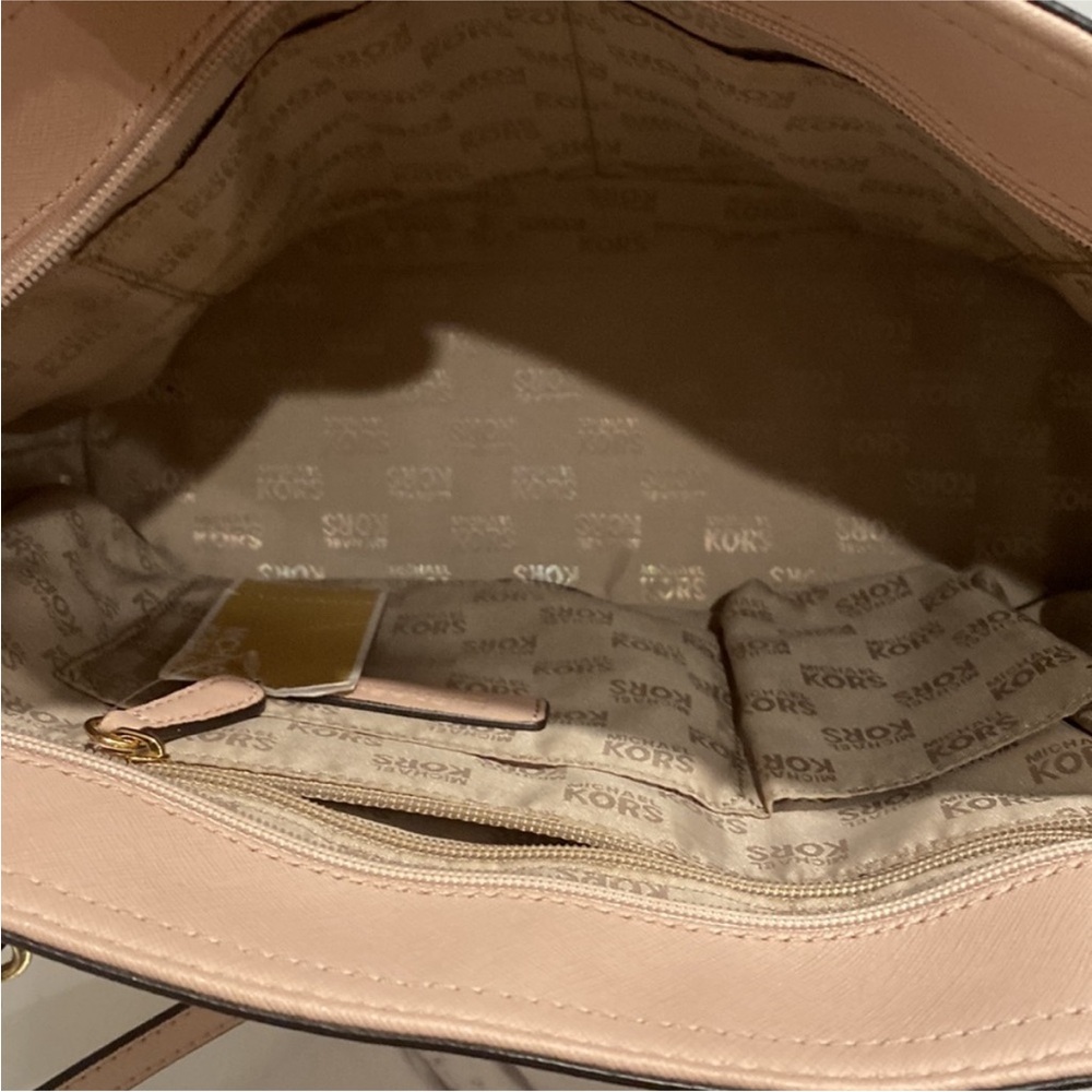 Michael Kors Pink and Gold Tote Bag Spacious and Minimalist - Picture 5 of 6